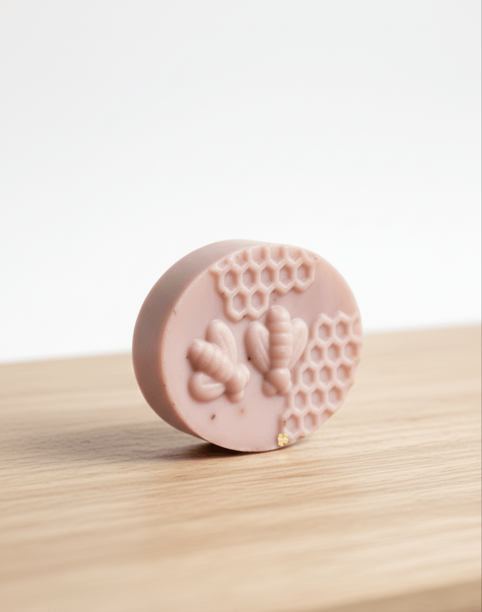 Glow Bar – Handmade Goat Milk, Honey & Oats Soap | Ayraa Veda - AYRAA VEDAAYRAA VEDA